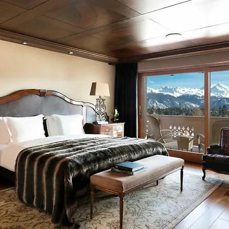 Guarda Golf & Residences 5*
